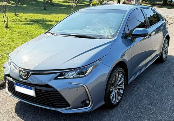TOYOTA COROLLA 2.0 VVT-IE FLEX XEI DIRECT SHIFT TOYOTA COROLLA 2.0 VVT-IE FLEX XEI DIRECT SHIFT
